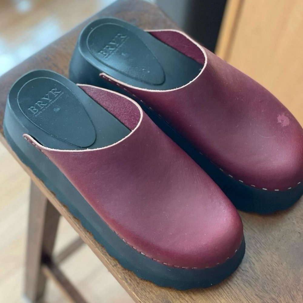 OOAK Bryr Chonks in oxblood/black